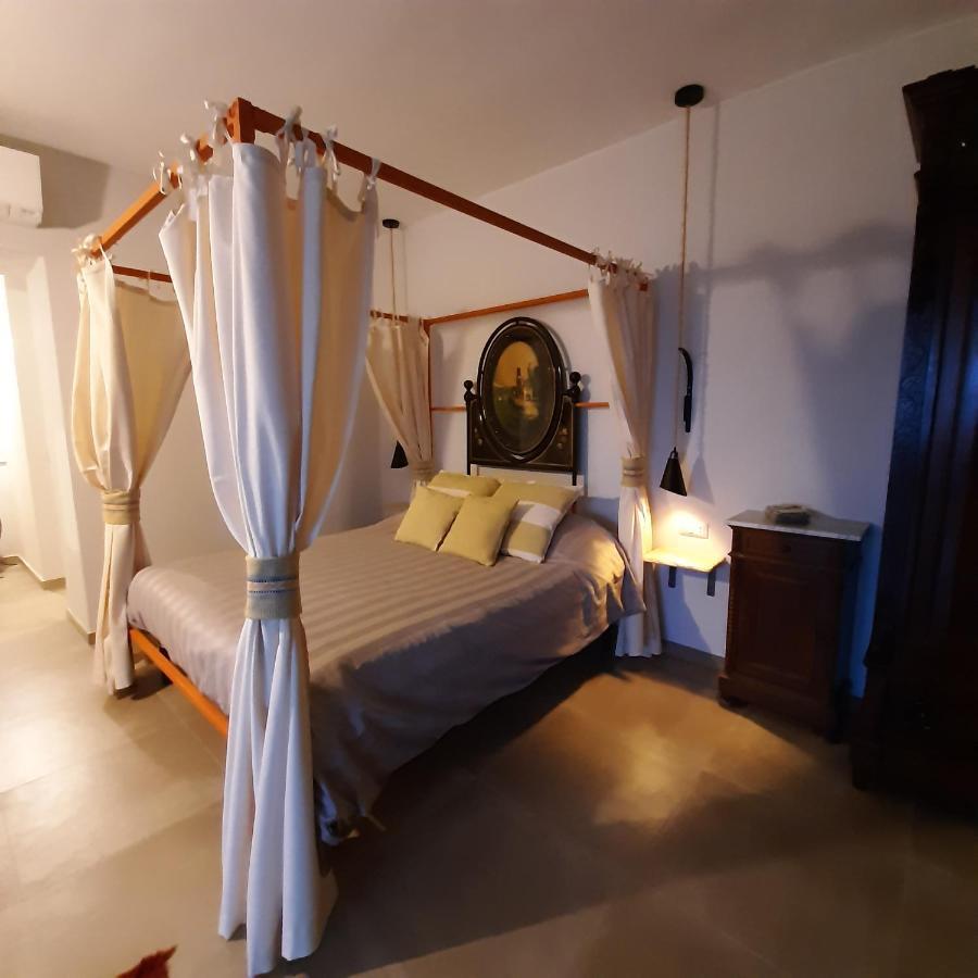 Couette-café Lispusada Adults Only *